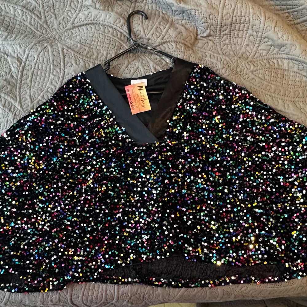 Entro Multicolor Sequin Holiday shirt